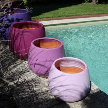 Pot en terre cuite rond et large en forme de U Cancale Ultra Violet